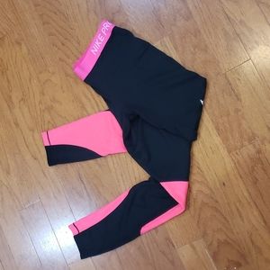 🍁3‎ for $15🍁Nike pro leggings